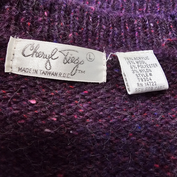 Vintage Cheryl Tiegs Sweater Vest - Picture 4 of 4